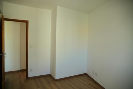 Apartamento à venda com 57m², 2 quartos e 3 vagasQuarto 1