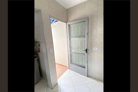 Casa para alugar com 3 quartos, 140m² em Jardim Patente, São Paulo