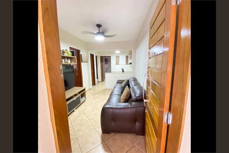 Casa para alugar com 3 quartos, 140m² em Jardim Patente, São Paulo