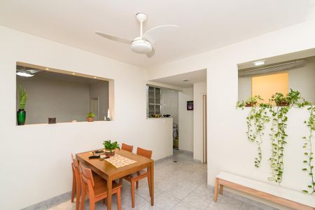 Apartamento à venda com 100m², 2 quartos e 1 vagaCopa