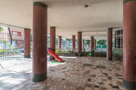 Apartamento à venda com 100m², 2 quartos e 1 vagaÁrea comum - Playground