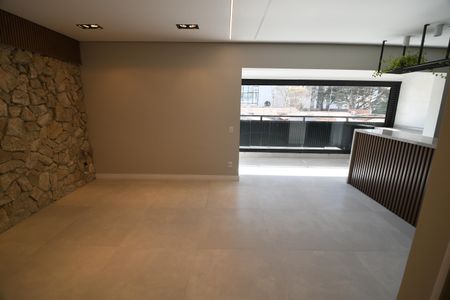 Sala de apartamento à venda com 3 quartos, 104m² em Taquaral, Campinas