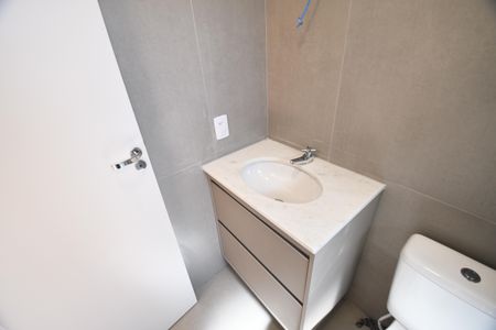 Apartamento à venda com 104m², 3 quartos e 2 vagasBanheiro da Suíte 2