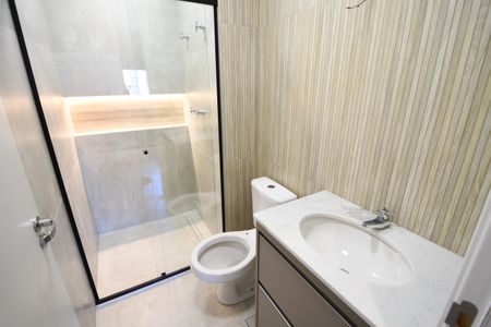Apartamento à venda com 104m², 3 quartos e 2 vagasBanheiro da Suíte 3