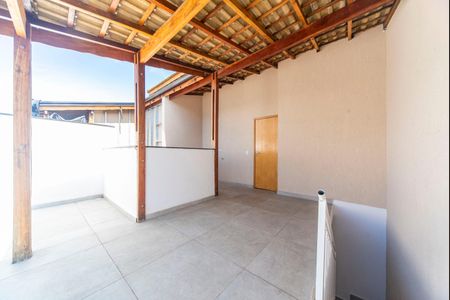 Apartamento à venda com 100m², 2 quartos e 1 vagaCobertura