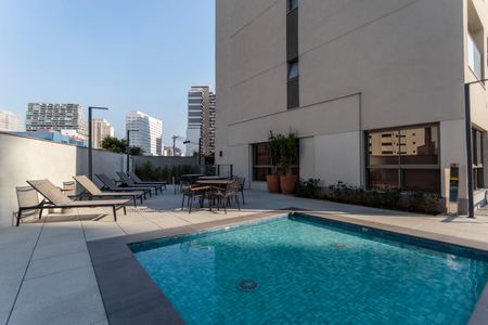 Apartamento à venda com 160m², 3 quartos e 3 vagasÁrea comum - Piscina