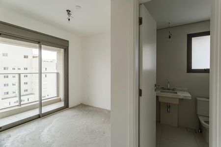 Apartamento à venda com 160m², 3 quartos e 3 vagasSuíte 2