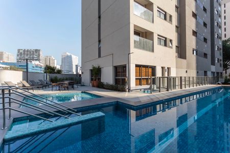 Apartamento à venda com 160m², 3 quartos e 3 vagasÁrea comum - Piscina