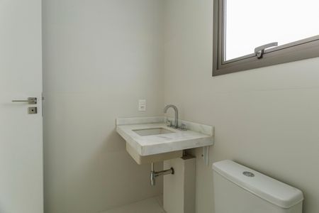 Apartamento à venda com 160m², 3 quartos e 3 vagasBanheiro da Suíte 2