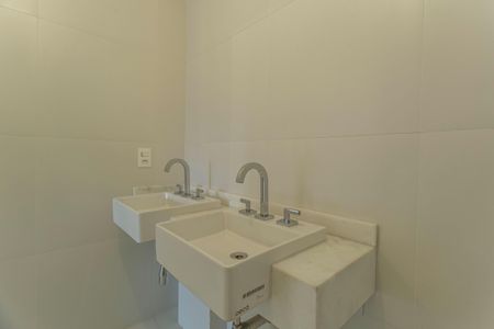 Apartamento à venda com 160m², 3 quartos e 3 vagasBanheiro da Suíte 3