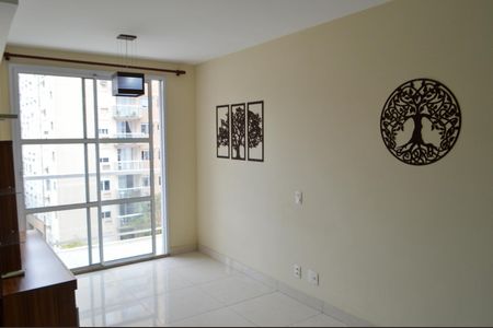 Sala de apartamento para alugar com 2 quartos, 61m² em Jacarepaguá, Rio de Janeiro