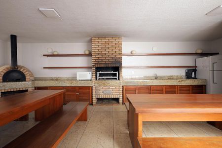 Apartamento à venda com 57m², 2 quartos e 1 vagaÁrea comum - Churrasqueira