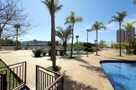 Apartamento à venda com 57m², 2 quartos e 1 vagaÁrea comum - Piscina