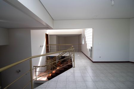 Casa à venda com 510m², 5 quartos e 6 vagasCobertura