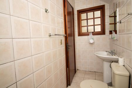 Casa à venda com 510m², 5 quartos e 6 vagasBanheiro - Edícula