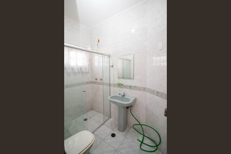 Casa à venda com 510m², 5 quartos e 6 vagasBanheiro da Suíte 2