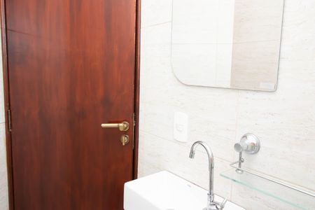 Casa à venda com 510m², 5 quartos e 6 vagasLavabo