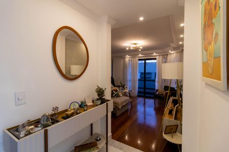 Apartamento à venda com 168m², 3 quartos e 3 vagas Apartamento à venda com 168m², 3 quartos e 3 vagasHall de Entrada