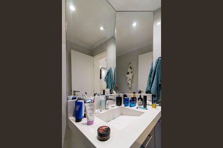 Apartamento à venda com 168m², 3 quartos e 3 vagas Apartamento à venda com 168m², 3 quartos e 3 vagasSuíte 3