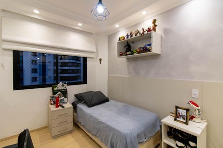 Apartamento à venda com 168m², 3 quartos e 3 vagas Apartamento à venda com 168m², 3 quartos e 3 vagasSuíte 3