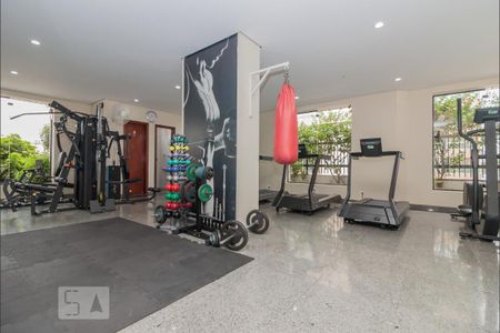 Apartamento à venda com 168m², 3 quartos e 3 vagas Apartamento à venda com 168m², 3 quartos e 3 vagasArea Comum - Academia