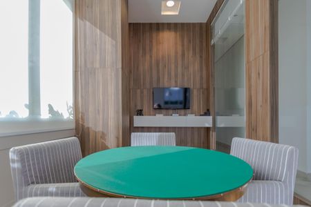 Apartamento para alugar com 72m², 2 quartos e 1 vaga Apartamento para alugar com 72m², 2 quartos e 1 vagaÁrea Comum