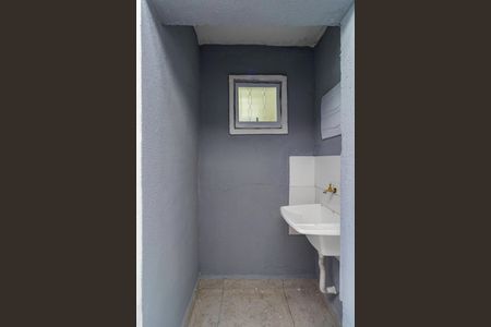 Casa à venda com 325m², 5 quartos e 6 vagasÁrea de Serviço