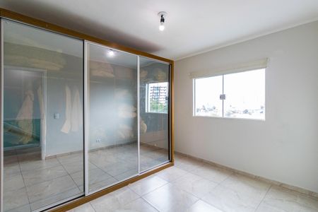 Casa à venda com 325m², 5 quartos e 6 vagasQuarto 2