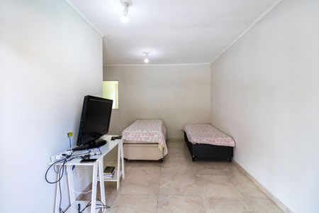 Casa à venda com 325m², 5 quartos e 6 vagasSuíte 1