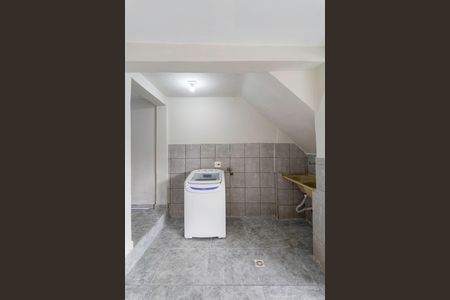 Casa à venda com 325m², 5 quartos e 6 vagasEdícula