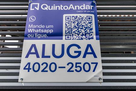 Casa à venda com 325m², 5 quartos e 6 vagasPlaca