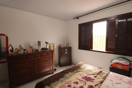 Casa à venda com 69m², 2 quartos e 1 vagaQuarto 2