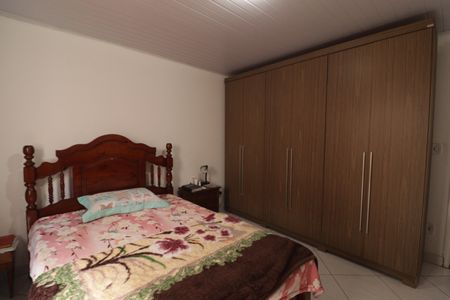 Casa à venda com 69m², 2 quartos e 1 vagaQuarto 2