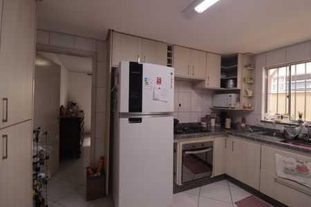 Casa à venda com 69m², 2 quartos e 1 vagaCozinha