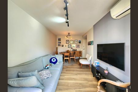 Apartamento à venda com 55m², 1 quarto e 1 vagaSala