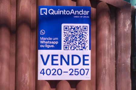 Casa à venda com 270m², 2 quartos e 2 vagasPlaca