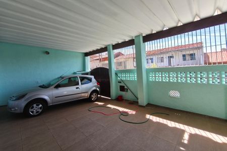 Casa à venda com 270m², 2 quartos e 2 vagasGaragem