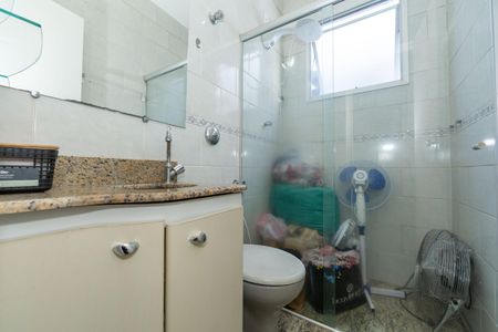 Apartamento à venda com 85m², 3 quartos e 2 vagasBanheiro 2