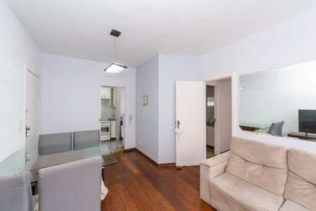 Sala de apartamento à venda com 3 quartos, 85m² em Estoril, Belo Horizonte