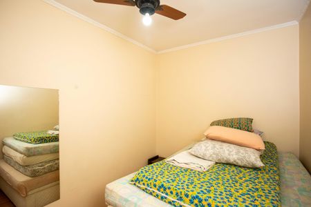 Casa à venda com 185m², 4 quartos e 2 vagasQuarto 1