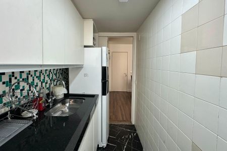 Apartamento à venda com 74m², 2 quartos e 2 vagasCozinha