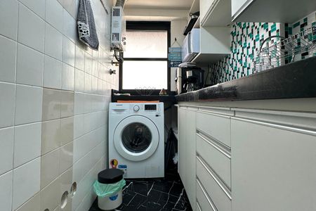 Apartamento à venda com 74m², 2 quartos e 2 vagasCozinha