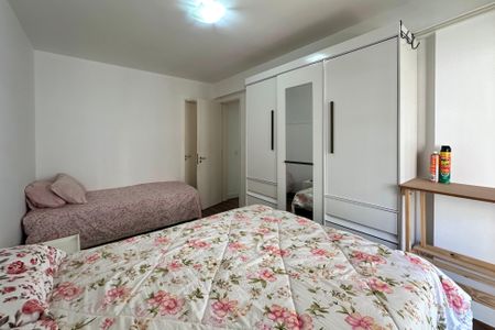 Apartamento à venda com 74m², 2 quartos e 2 vagasSuíte