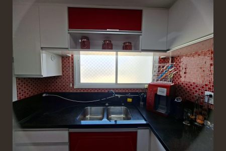Apartamento à venda com 171m², 2 quartos e 3 vagasCozinha