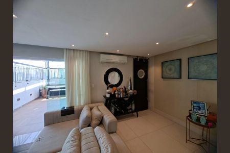 Apartamento à venda com 171m², 2 quartos e 3 vagasSala