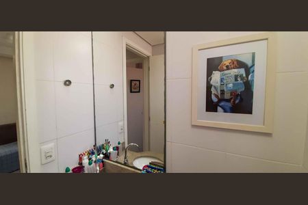 Apartamento à venda com 62m², 2 quartos e 2 vagas Apartamento à venda com 62m², 2 quartos e 2 vagasBanheiro Social