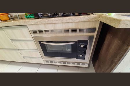 Apartamento à venda com 62m², 2 quartos e 2 vagas Apartamento à venda com 62m², 2 quartos e 2 vagasCozinha