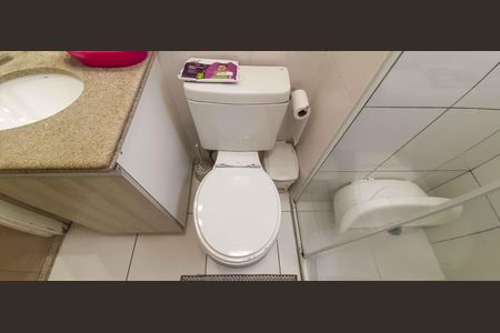 Apartamento à venda com 62m², 2 quartos e 2 vagas Apartamento à venda com 62m², 2 quartos e 2 vagasBanheiro Social