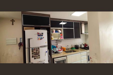 Apartamento à venda com 62m², 2 quartos e 2 vagas Apartamento à venda com 62m², 2 quartos e 2 vagasCozinha