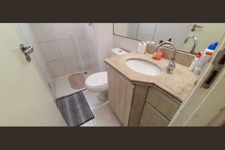 Apartamento à venda com 62m², 2 quartos e 2 vagas Apartamento à venda com 62m², 2 quartos e 2 vagasBanheiro da Suíte 2